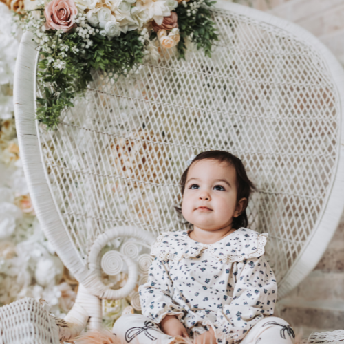 girl-posing-at-photoshoot-session